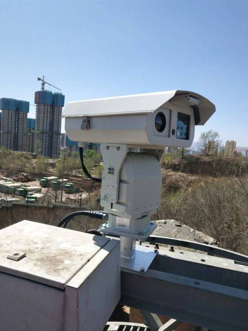 远距离人员车辆监测 高清一体化双光谱云台监控摄像机详解